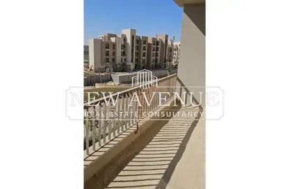 Apartment - 3 Bedrooms - 3 Bathrooms for sale in District 5 - 5th Settlement Compounds - The 5th Settlement - New Cairo City - Cairo