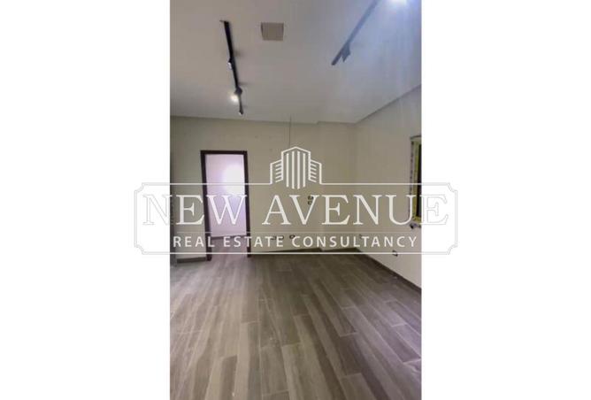 73491793 - Property Image 2