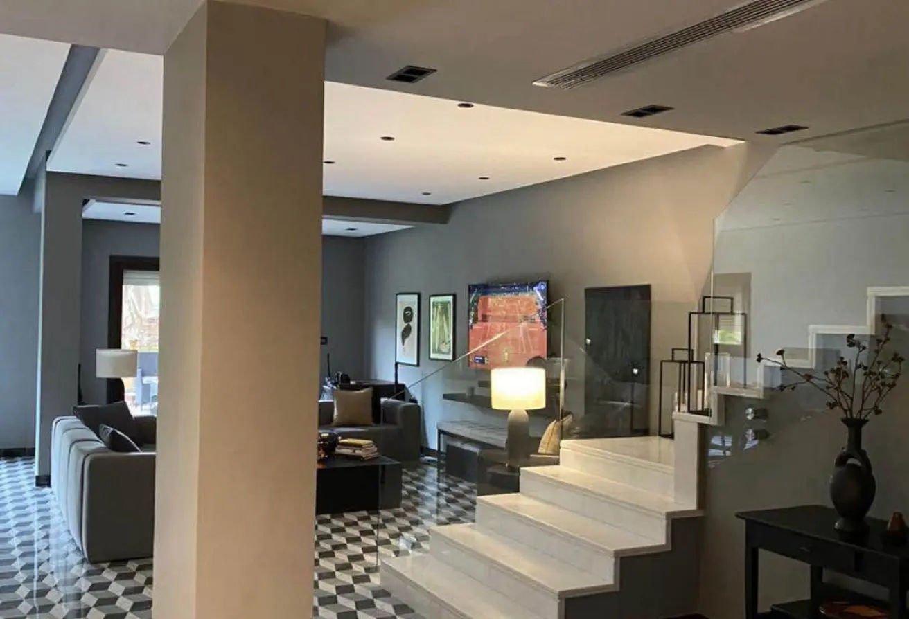 112985548 - Property Main Image