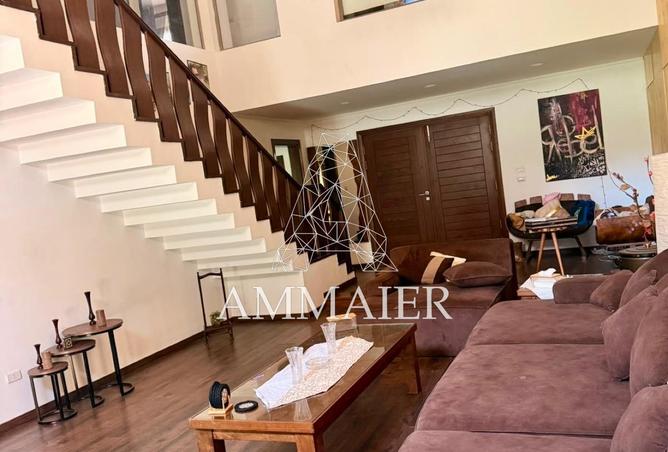 102077445 - Property Main Image