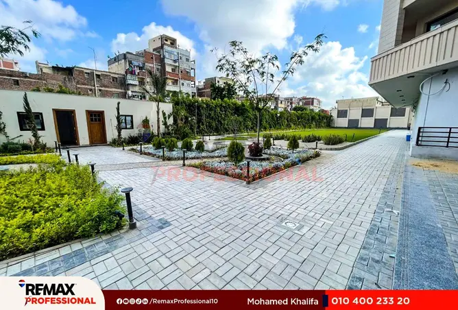 8688758 - Property Image 2