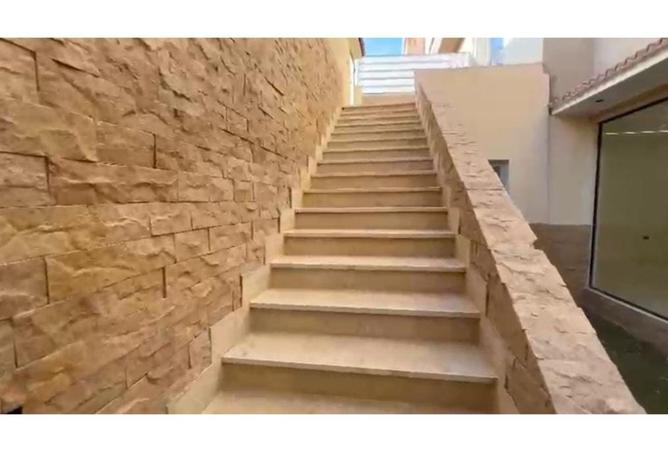 8631588 - Property Image 3