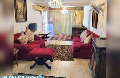 شقة - 2 غرف نوم - 2 حمامات للايجار في شارع كفر عبده - كفر عبده - رشدي - حي شرق - الاسكندرية