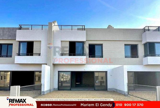 70100186 - Property Image 3