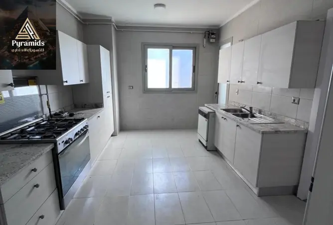 72710353 - Property Image 3