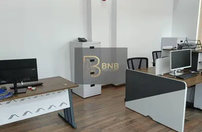 مساحات مكتبية - استوديو للايجار في ميفيدا - كمبوندات التجمع الخامس - التجمع الخامس - مدينة القاهرة الجديدة - القاهرة