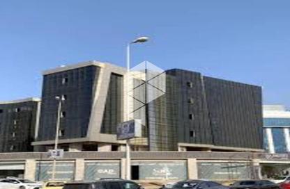 Office Space - 3 Bedrooms - 1 Bathroom for rent in South Gate Mall - South Teseen St. - The 5th Settlement - New Cairo City - Cairo