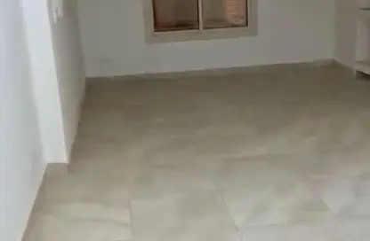 Apartment - 2 Bedrooms - 1 Bathroom for rent in Saeed Zakaria St. - Al Sefarat District - Nasr City - Cairo Apartment - 2 Bedrooms - 1 Bathroom for rent in Saeed Zakaria St. - Al Sefarat District - Nasr City - Cairo