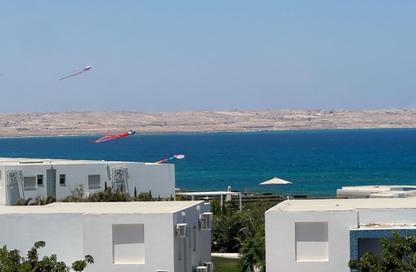 شاليه - 2 غرف نوم - 2 حمامات للبيع في فوكا باي - راس الحكمة - الساحل الشمالي