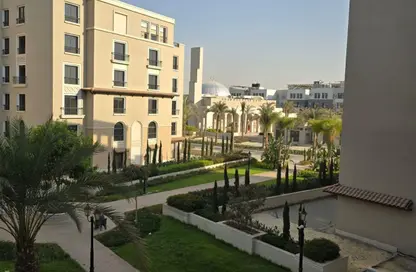 Apartment - 1 Bedroom - 2 Bathrooms for sale in Village West - Sheikh Zayed Compounds - Sheikh Zayed City - Giza