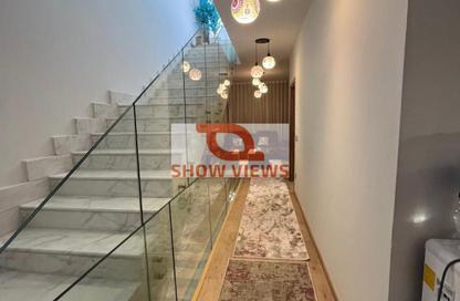 Villa - 3 Bedrooms - 5 Bathrooms for sale in Al Burouj Compound - El Shorouk Compounds - Shorouk City - Cairo
