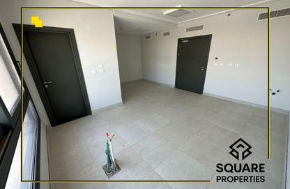 عيادة - استوديو - 1 حمام للايجار في نيو جيزة - طريق مصر اسكندرية الصحراوي - مدينة 6 أكتوبر - الجيزة