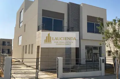 Villa - 4 Bedrooms - 5 Bathrooms for sale in Palm Hills New Cairo - 5th Settlement Compounds - The 5th Settlement - New Cairo City - Cairo