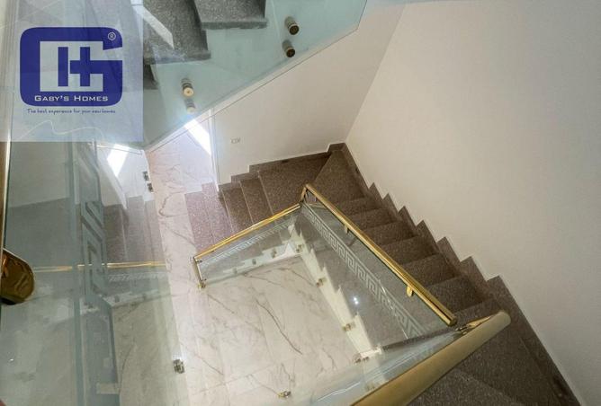 69823352 - Property Image 3