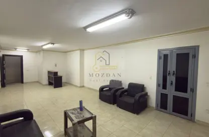 مساحات مكتبية - 3 غرف نوم - 2 حمامات للايجار في الشطر العاشر - زهراء المعادي - حي المعادي - القاهرة