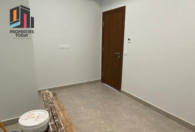 8413569 - Property Image 2