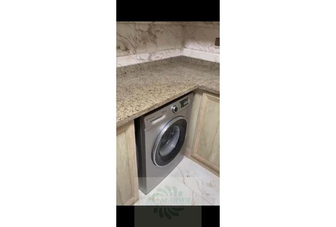 97724008 - Property Main Image