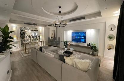Apartment - 3 Bedrooms - 3 Bathrooms for rent in Garden Residence - Hyde Park - New Cairo City - Cairo