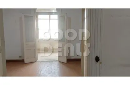 شقة - 5 غرف نوم - 3 حمامات للبيع في شارع إبراهيم اللقاني - روكسي - مصر الجديدة - القاهرة