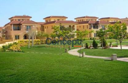 Apartment - 2 - 2 for sale in Mountain View Hyde Park - 5th Settlement Compounds - The 5th Settlement - New Cairo City - Cairo
