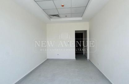 Clinic - Studio - 1 Bathroom for sale in Ozone Health Care District - Al Narges - New Cairo City - Cairo