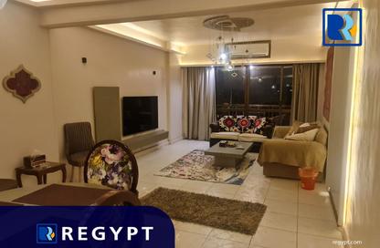 Apartment - 2 Bedrooms - 2 Bathrooms for rent in Mohamed Maraashly St. - Zamalek - Cairo