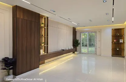 شقة - 3 غرف نوم - 3 حمامات للبيع في البوابة الثالثة - منقرع - حدائق الاهرام - الجيزة