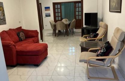 Apartment - 3 Bedrooms - 2 Bathrooms for rent in Ahmed Heshmat St. - Zamalek - Cairo
