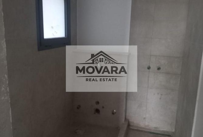 104048379 - Property Image 3