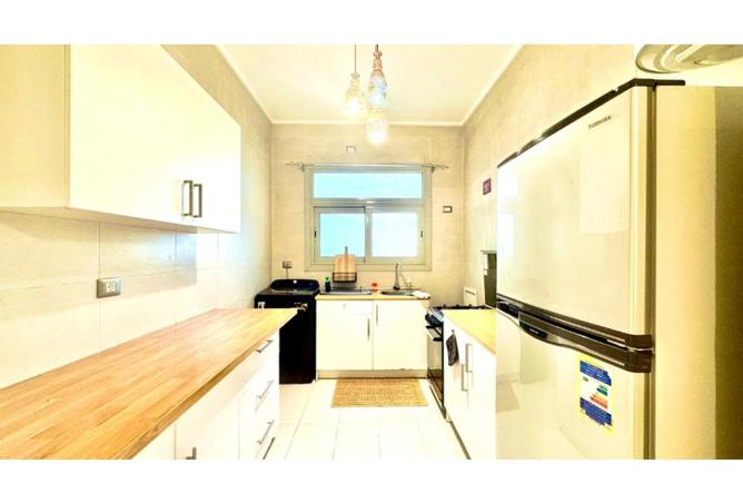 98278238 - Property Image 3