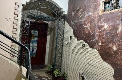 Apartment - 4 Bedrooms - 3 Bathrooms for sale in Abou Dawoud Al Zahery St. - 6th Zone - Nasr City - Cairo
