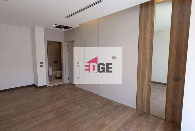 65153028 - Property Image 2