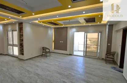 Apartment - 3 Bedrooms - 2 Bathrooms for rent in Hyde Park - New Cairo City - Cairo