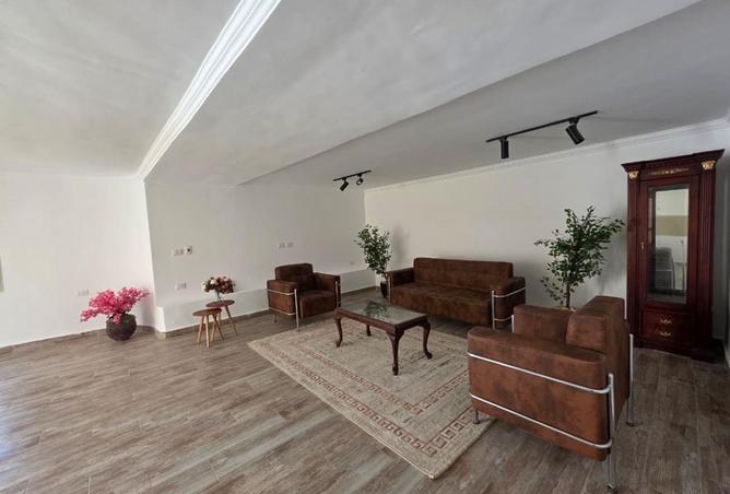 53226090 - Property Main Image