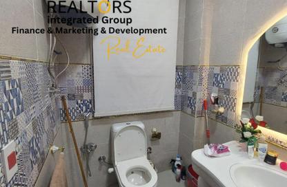 Apartment - 2 Bedrooms - 1 Bathroom for rent in Al Mostakbal - 12th District - Sheikh Zayed City - Giza