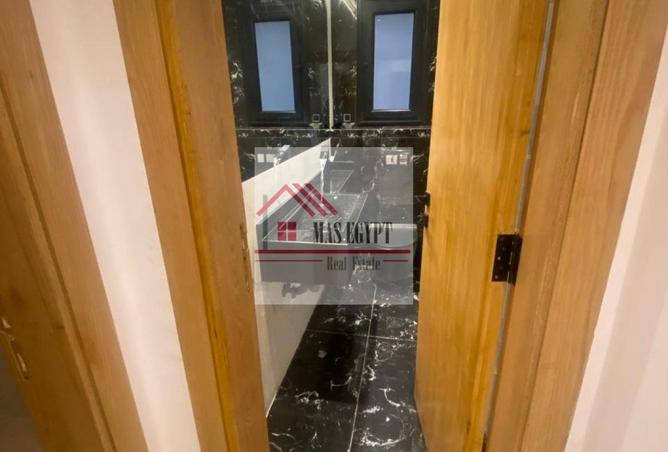 67469300 - Property Image 3