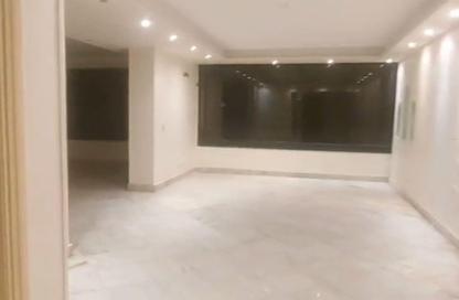 Apartment - 3 Bedrooms - 3 Bathrooms for rent in Nabil Al Wakkad St. - Ard El Golf - Heliopolis - Masr El Gedida - Cairo
