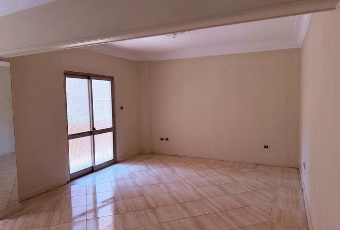 104036049 - Property Image 3