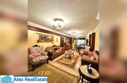 Apartment - 3 Bedrooms - 2 Bathrooms for rent in Omar Lotfy St. - Ibrahimia - Hay Wasat - Alexandria