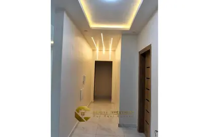 شقة - 3 غرف نوم - 2 حمامات للايجار في مدينة الخمائل - كمبوندات الشيخ زايد - الشيخ زايد - الجيزة