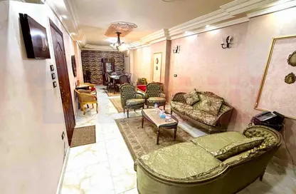 شقة - 3 غرف نوم - 1 حمام للايجار في شارع ميخائيل ابادير - رشدي - حي شرق - الاسكندرية