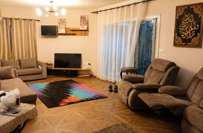 Apartment - 2 Bedrooms - 3 Bathrooms for rent in American University Housing District - 5th Settlement Compounds - The 5th Settlement - New Cairo City - Cairo