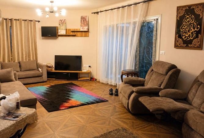 90166232 - Property Main Image