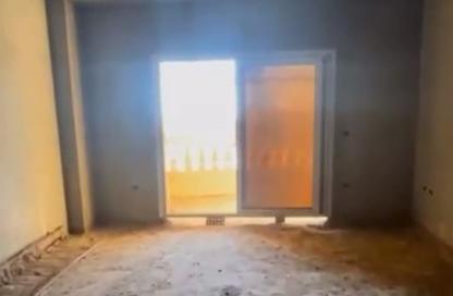 Apartment - 3 Bedrooms - 2 Bathrooms for sale in North Lotus - El Lotus - New Cairo City - Cairo