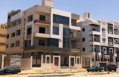 Apartment - 3 Bedrooms - 2 Bathrooms for sale in New Narges - New Cairo City - Cairo