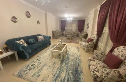 (بنتهاوس  (روف - 4 غرف نوم - 3 حمامات للبيع في البوابة الرابعة - مينا - حدائق الاهرام - الجيزة