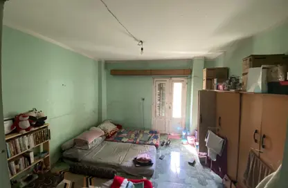 Apartment - 2 Bedrooms - 1 Bathroom for sale in Hassan Ma'moon St. - 6th Zone - Nasr City - Cairo