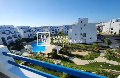 Penthouse - 2 Bedrooms - 2 Bathrooms for sale in Mountain View - Ras Al Hekma - North Coast