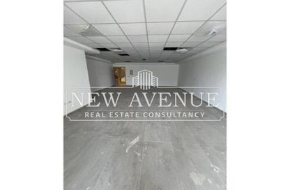 Office Space - 1 Bedroom - 2 Bathrooms for rent in Concord Plaza - South Investors Area - New Cairo City - Cairo