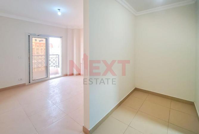 63398320 - Property Image 3